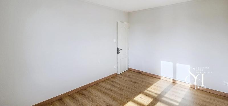 Maison - 140 m² - 8 pièces