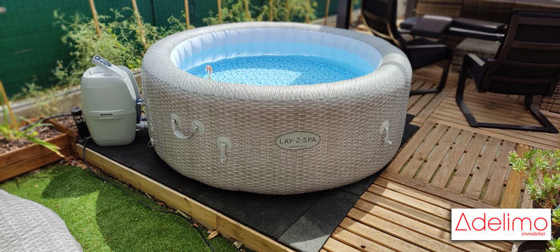 Maison - 102 m² - 4 pièces