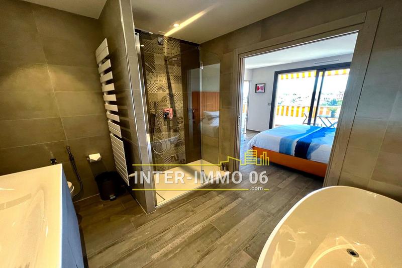 Appartement - 150 m² - 4 pièces