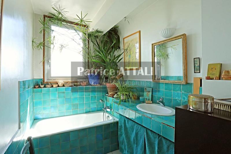 Appartement - 177 m² - 7 pièces