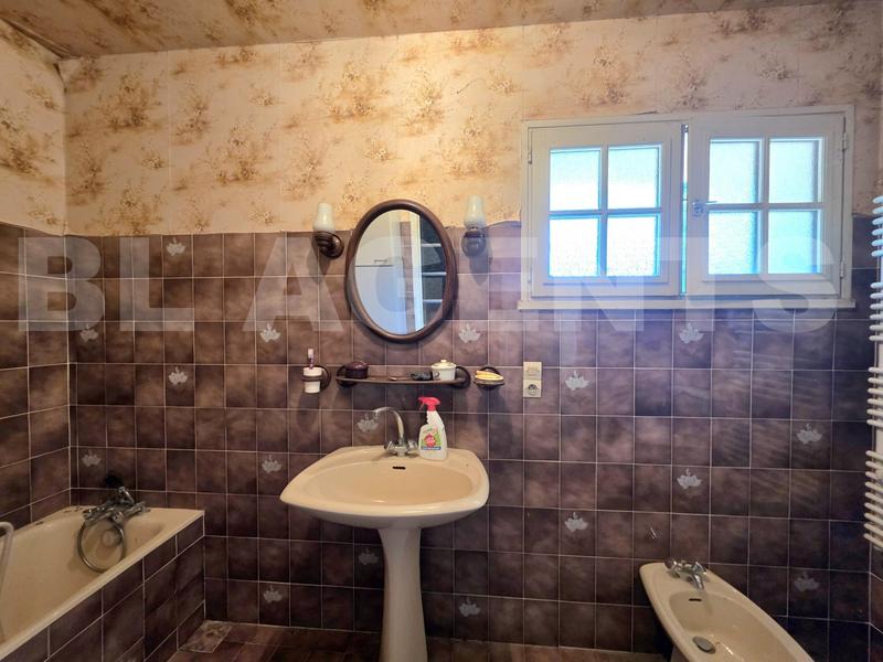 Maison - 180 m² - 6 pièces