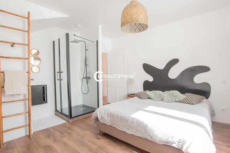 Maison ancienne - 204 m² - 5 pièces