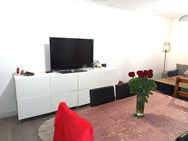 Appartement - 82 m² - 5 pièces