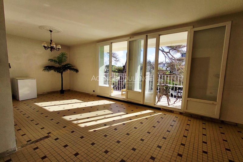 Appartement - 89 m² - 5 pièces