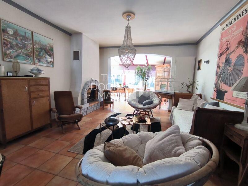 Maison - 155 m² - 8 pièces