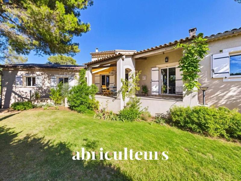 Villa - 155 m² - 5 pièces