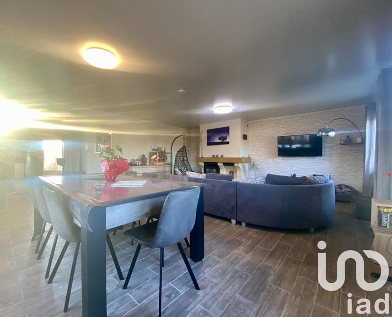 Maison - 190 m² - 7 pièces