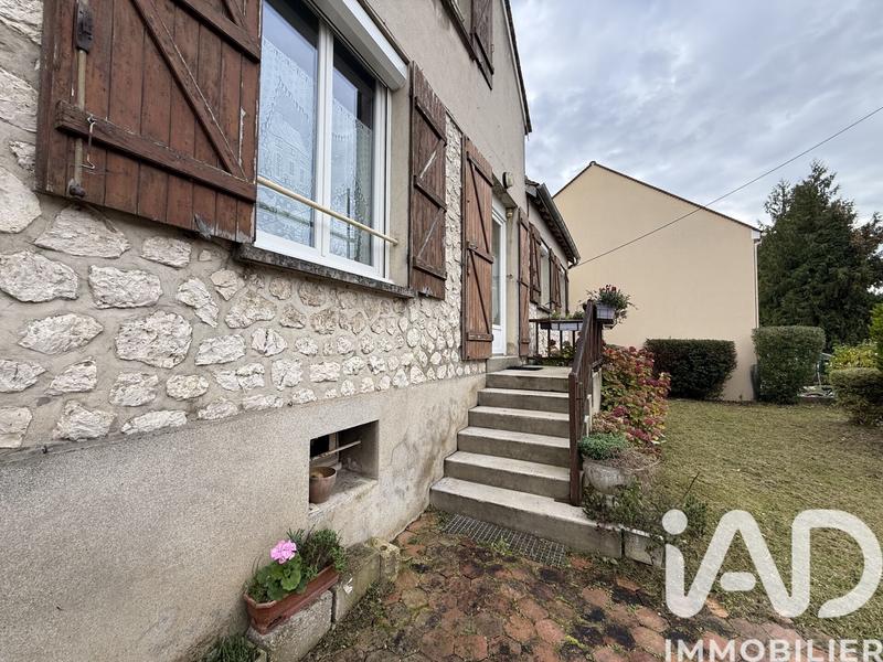 Maison - 159 m² - 6 pièces
