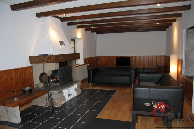 Maison - 204 m² - 8 pièces