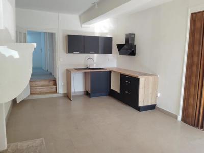 Maison de village - 74 m² - 4 pièces