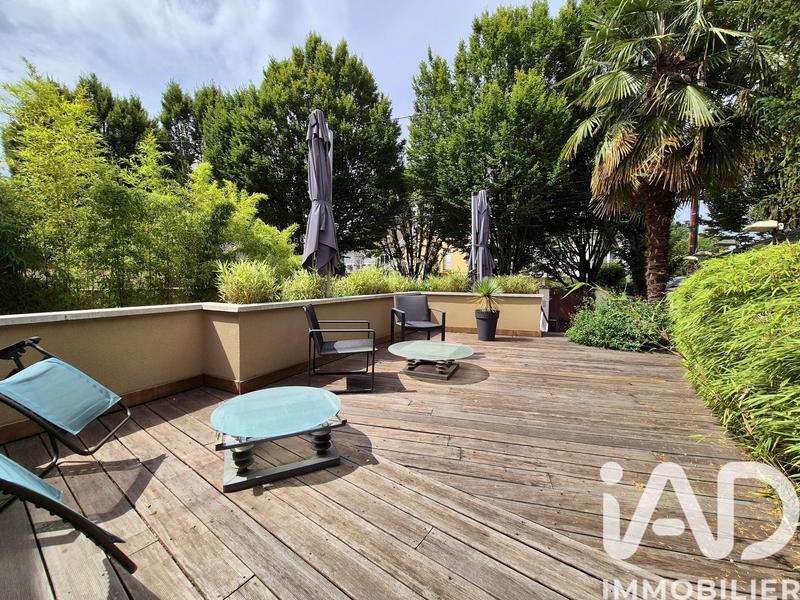 Maison - 147 m² - 6 pièces