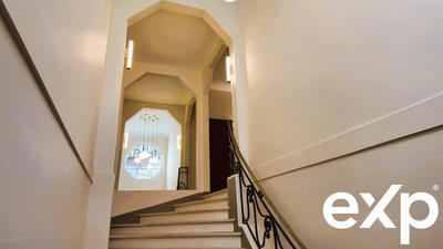 Appartement - 180 m² - 6 pièces