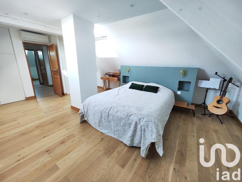 Maison - 147 m² - 6 pièces