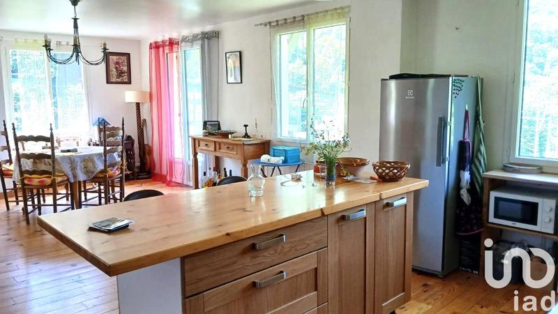 Appartement - 75 m² - 3 pièces