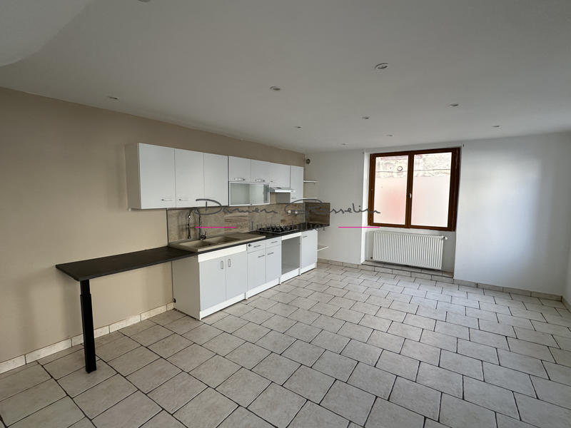 Maison - 80 m² - 4 pièces