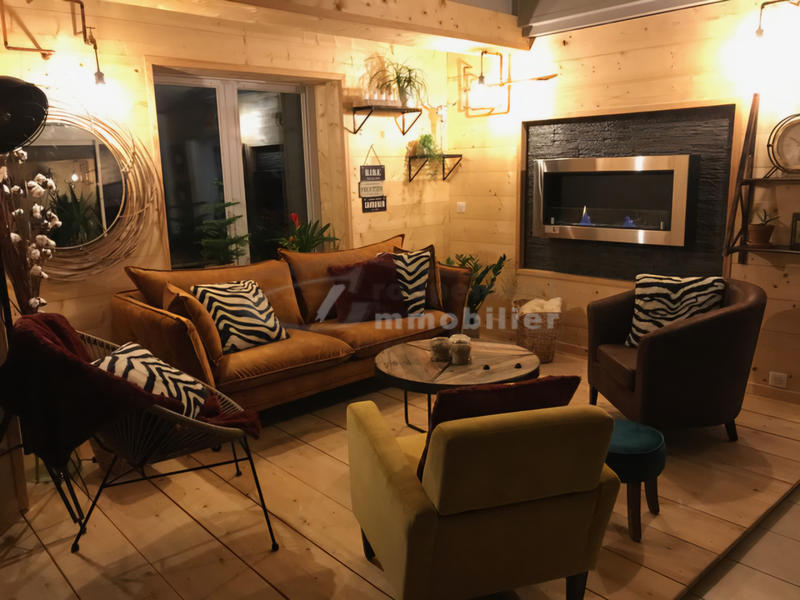 Maison - 174 m² - 8 pièces