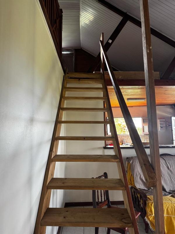 Maison - 180 m² - 6 pièces