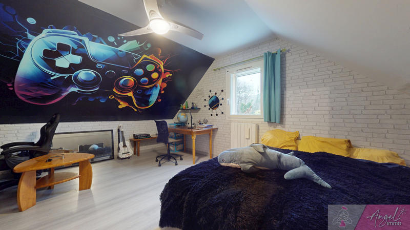 Maison - 168 m² - 7 pièces