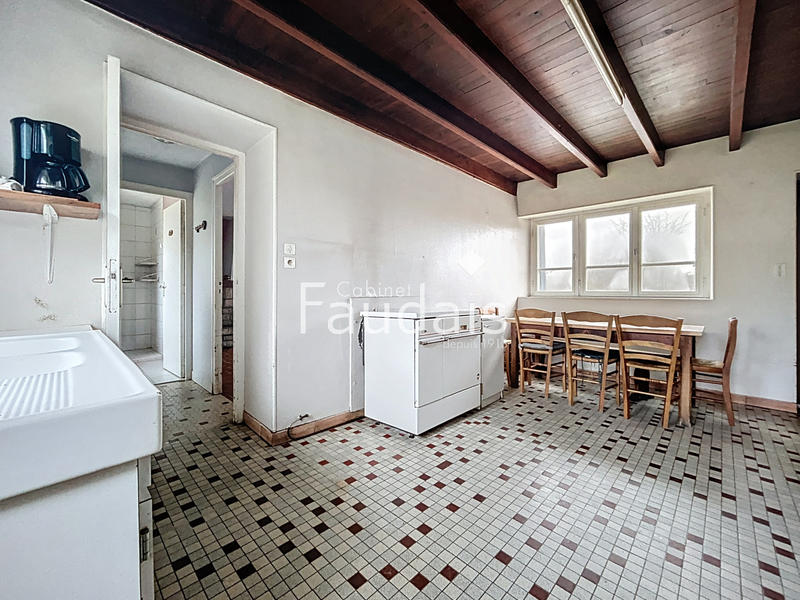 Maison - 104 m² - 6 pièces