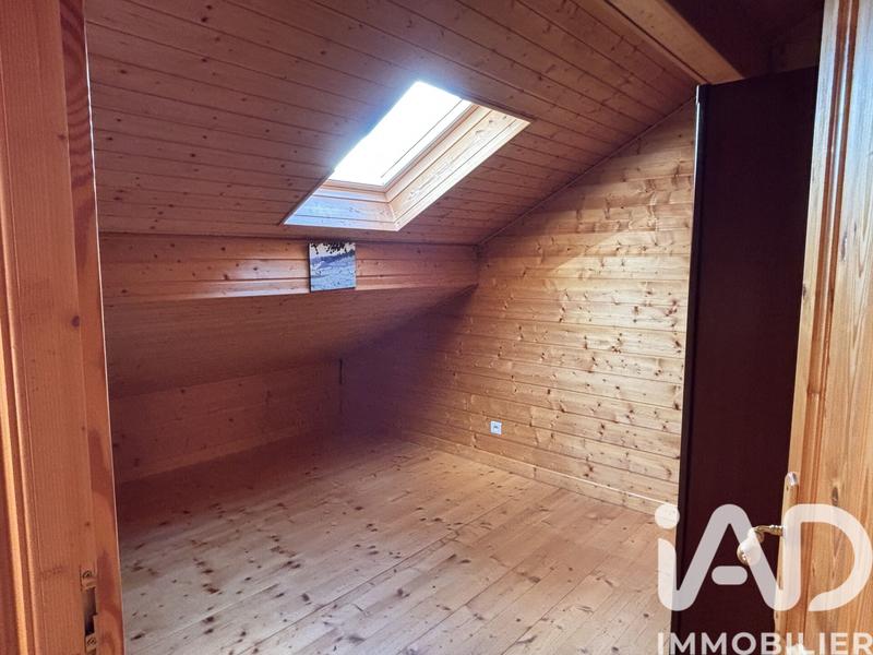 Maison - 188 m² - 7 pièces