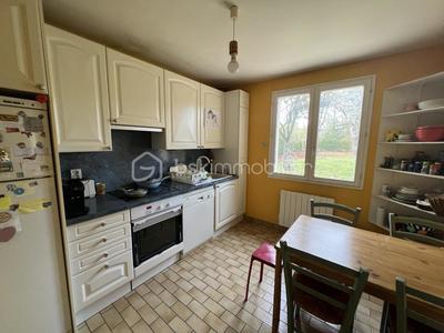 Maison - 115 m² - 8 pièces