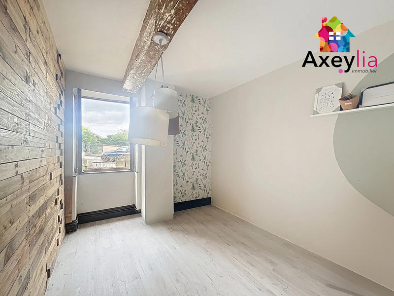 Maison - 161 m² - 6 pièces