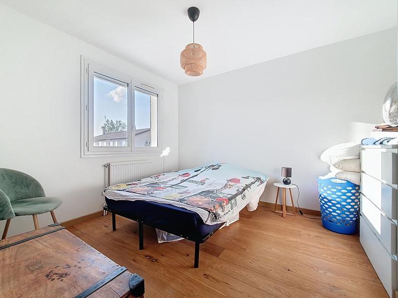 Maison - 104 m² - 5 pièces