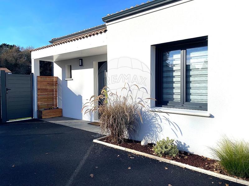 Maison - 130 m² - 4 pièces