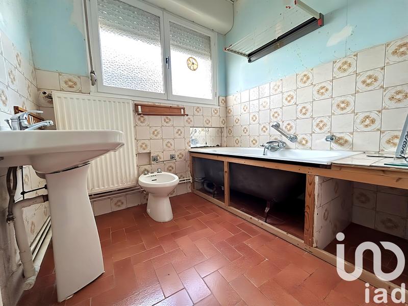 Maison - 108 m² - 8 pièces