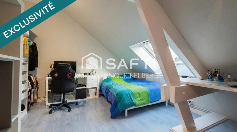 Maison - 274 m² - 12 pièces