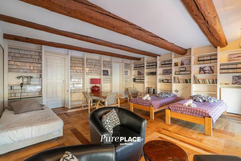 Appartement - 141 m² - 4 pièces