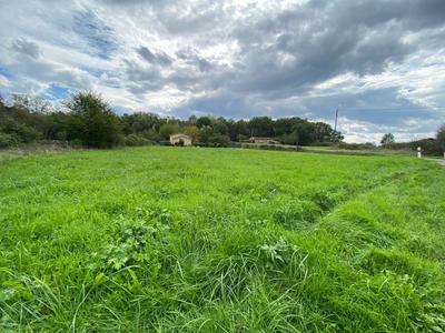 Terrain constructible - 2 170 m²