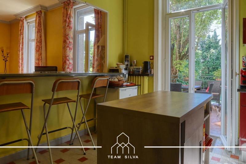 Maison - 165 m² - 6 pièces