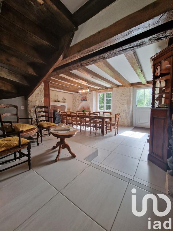 Maison - 298 m² - 11 pièces