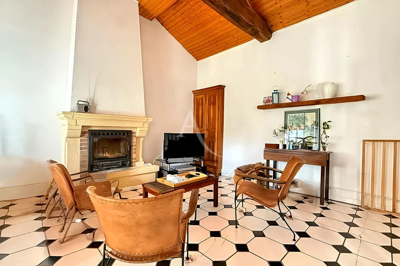 Maison - 97 m² - 3 pièces