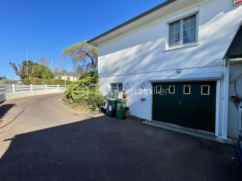 Maison traditionnelle - 87 m² - 5 pièces