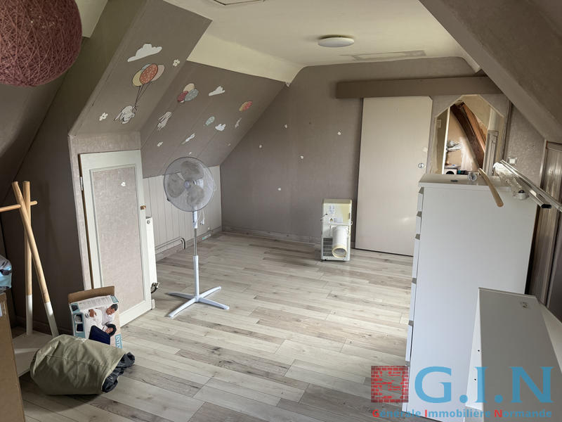 Maison - 130 m² - 4 pièces