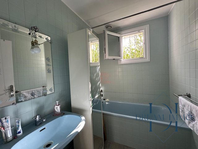 Maison - 155 m² - 7 pièces