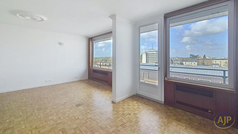 Appartement - 85 m² - 4 pièces