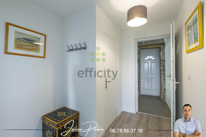 Maison - 249 m² - 11 pièces