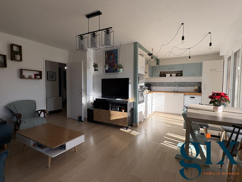 Appartement - 70 m² - 3 pièces