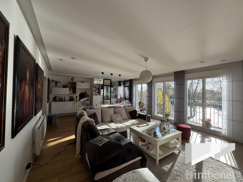 Appartement - 110 m² - 5 pièces