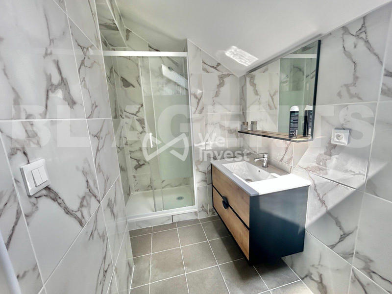 Maison - 164 m² - 8 pièces