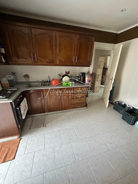 Maison - 183 m² - 6 pièces