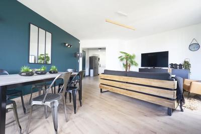 Appartement - 120 m² - 6 pièces