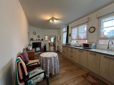 Maison - 85 m² - 3 pièces