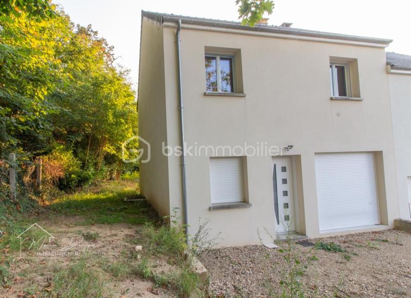 Maison - 97 m² - 3 pièces