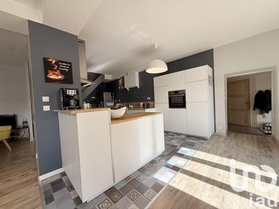 Maison - 200 m² - 8 pièces