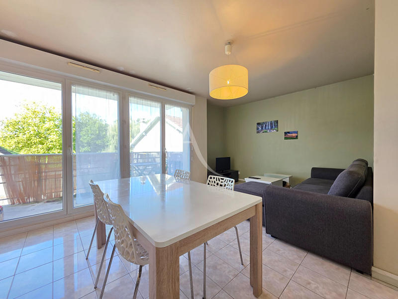 Appartement - 65 m² - 3 pièces