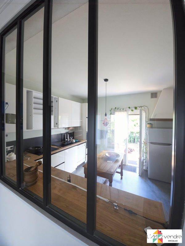 Maison - 92 m² - 4 pièces